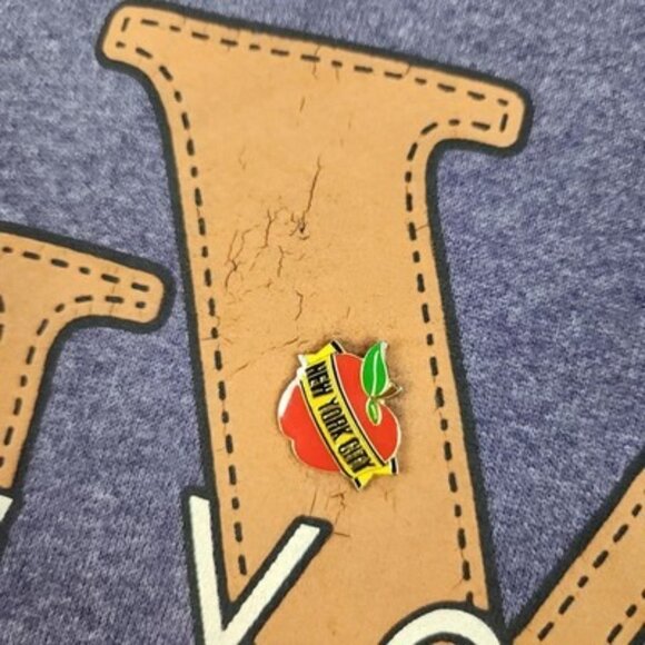 Vintage American Eagle Sweatshirt Mens Medium NY New York Crewneck 90s USA Made - Picture 14 of 14